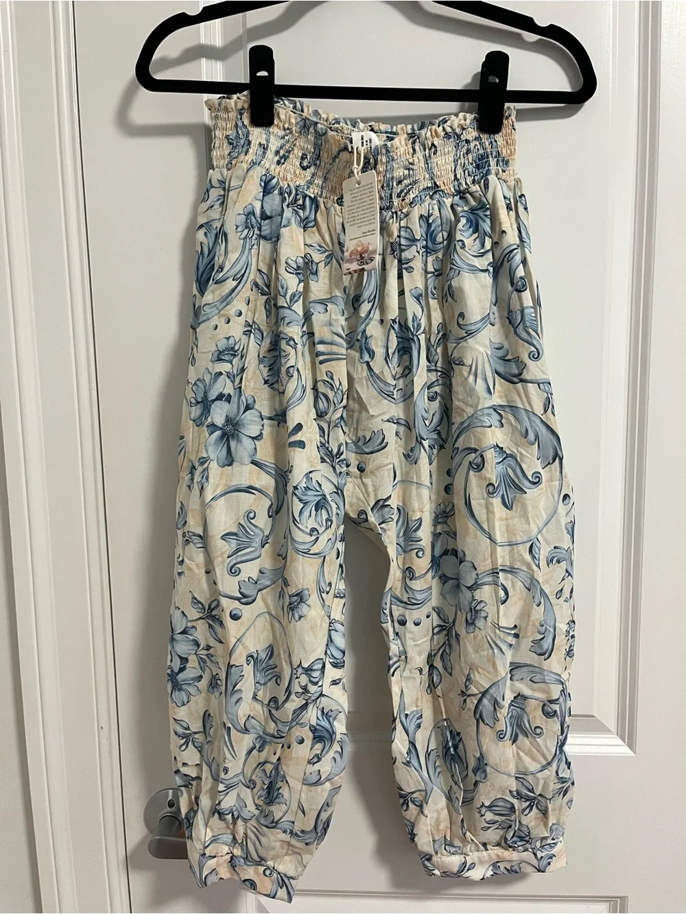 Agua Bendita Cream and Blue Floral Pants NWT